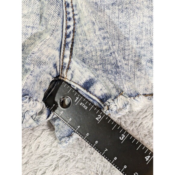 Acid Wash cut off denim shorts womens size 30 See Thru Soul - Picture 5 of 9